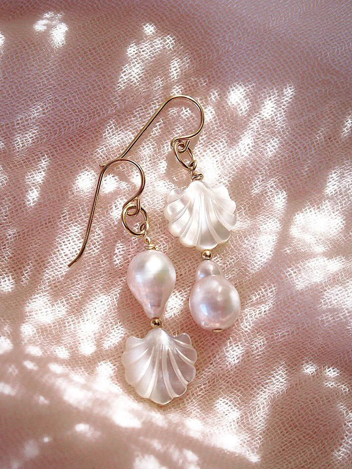 Asymmetrical Shell & Pearl Earrings - Momi