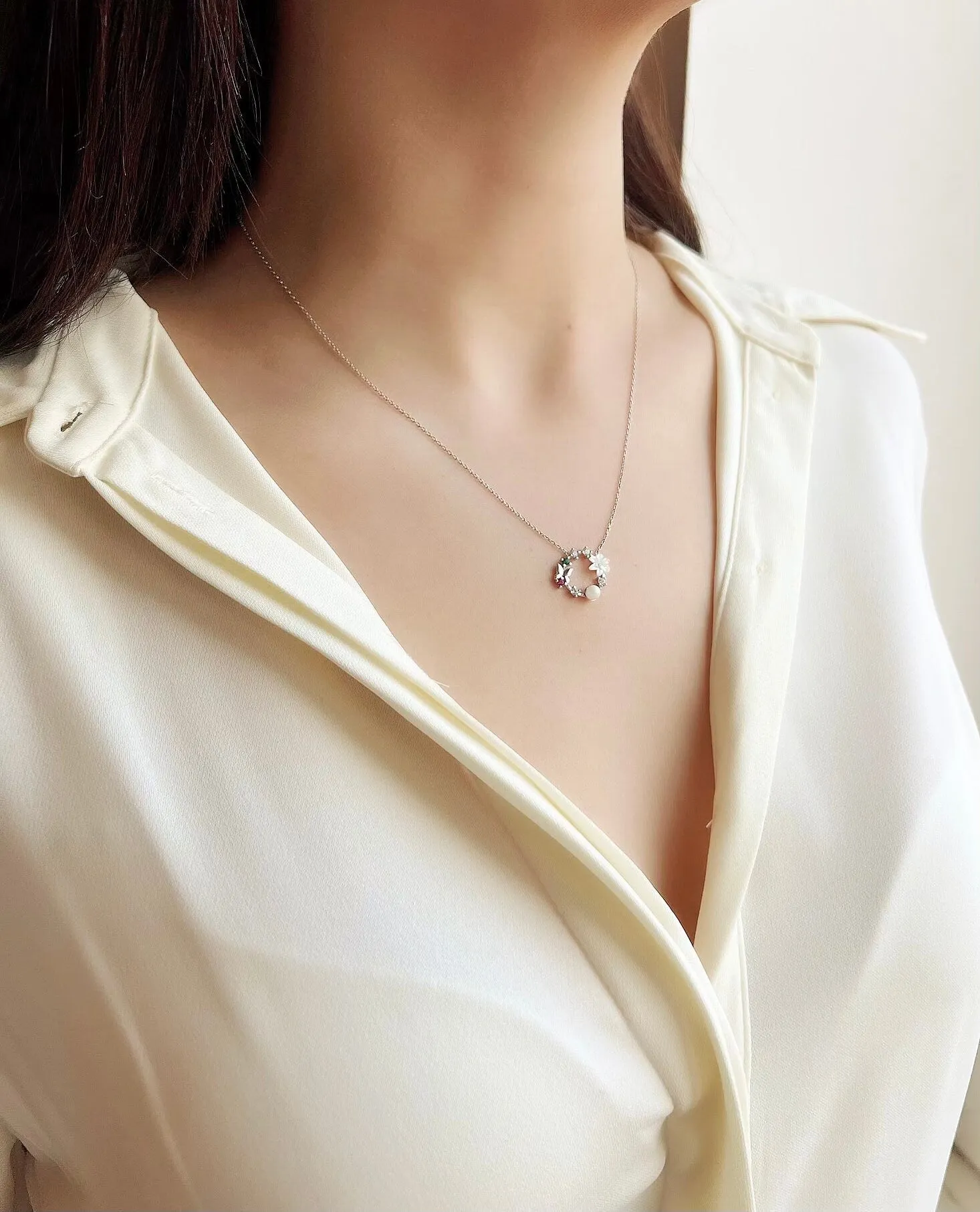 Dainty Flower Necklaces | Spring Flower Necklaces | Flower Silver Necklaces | Dainty Gold Necklaces | Gift For Her | Mothers Day Gift