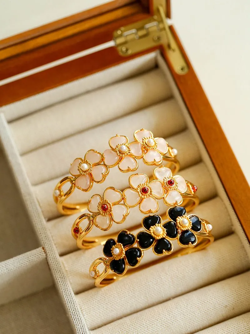 Four-leaf Clover Bangle Bracelets With Black Agate White Crystal Rose Quartz