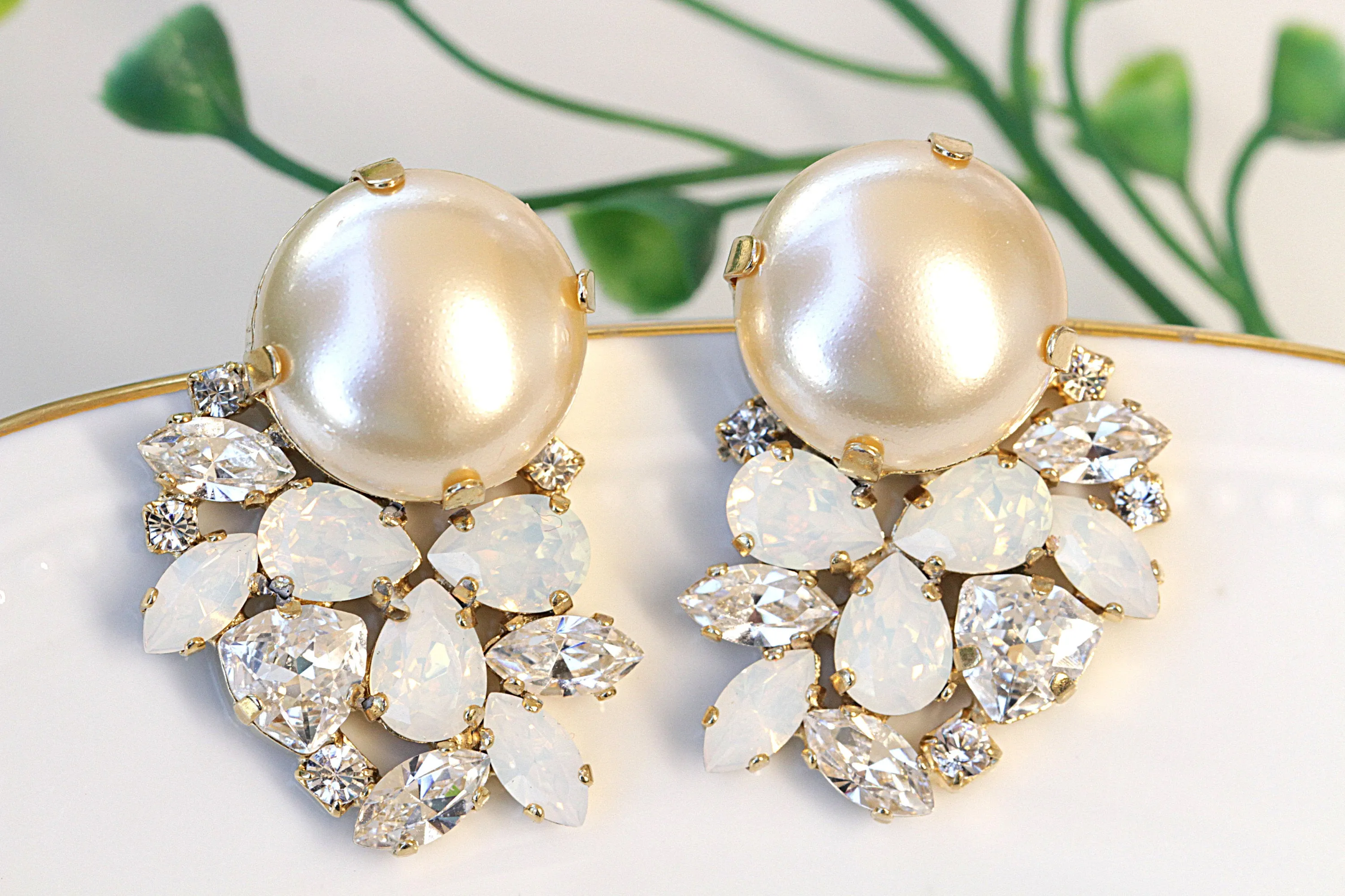 LARGE PEARL Cluster EARRINGS