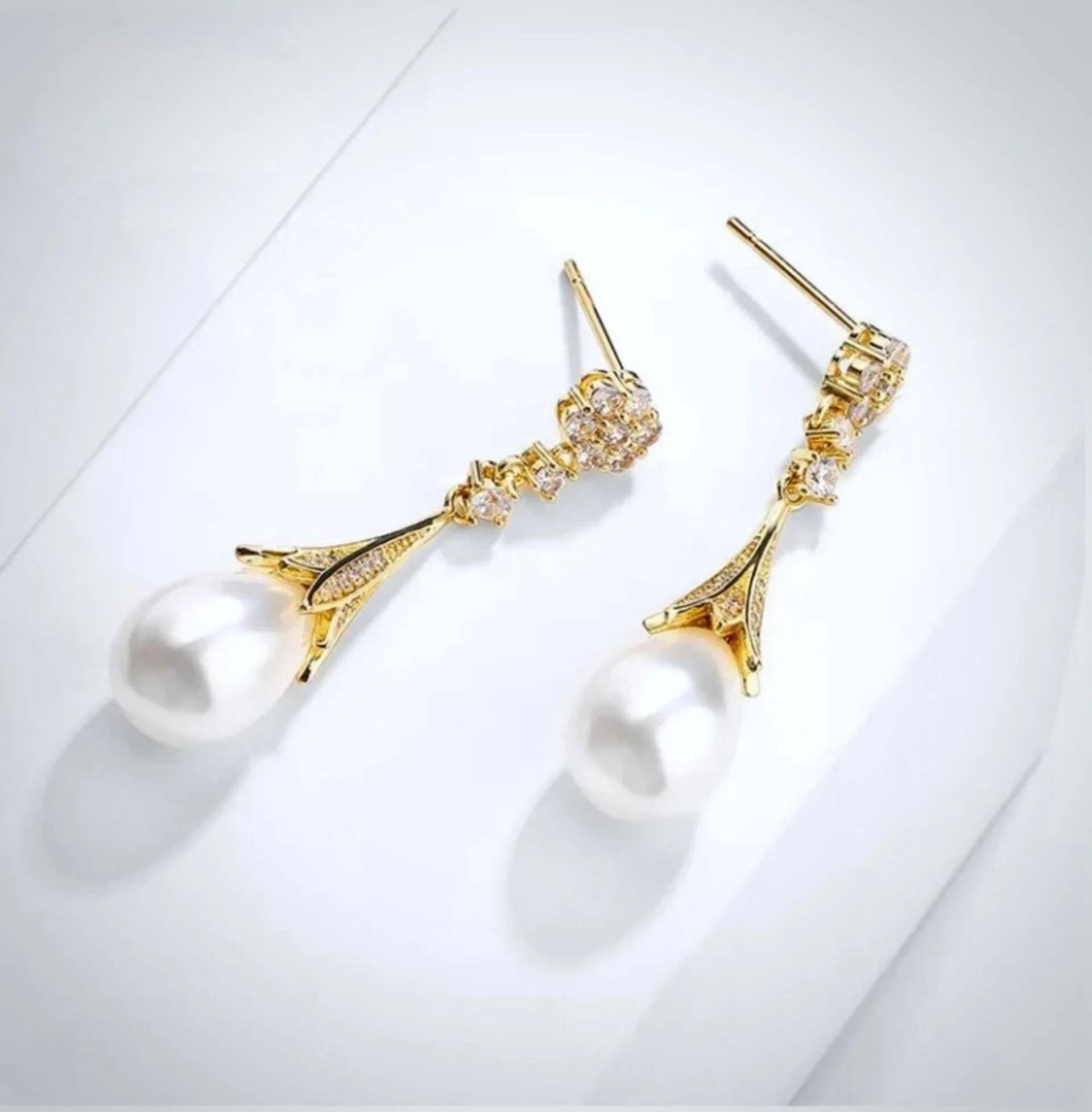 "Anyani" - Pearl Bridal Earrings - Available in Gold and Silver