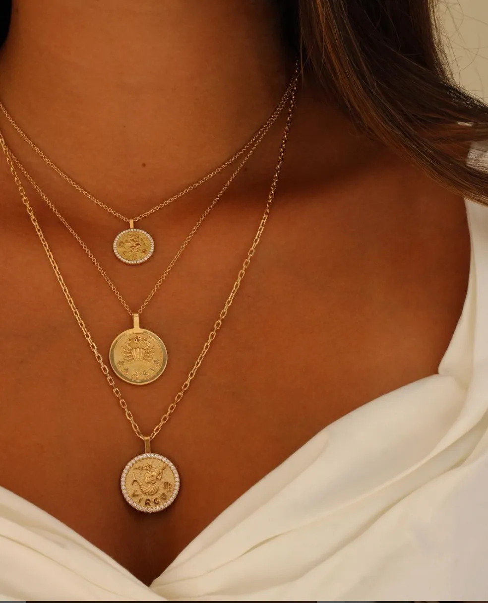 SMALL ZODIAC COIN PENDANT WITH DIAMOND FRAME