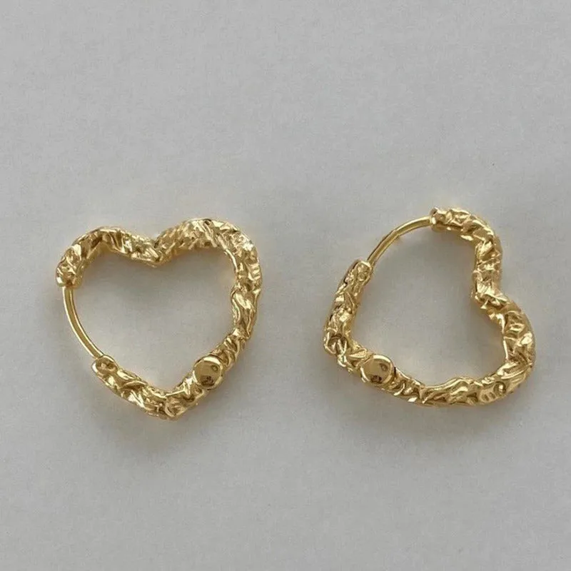 Trendy Jewelry Foil-Inspired Heart-Shaped Hoop Earrings