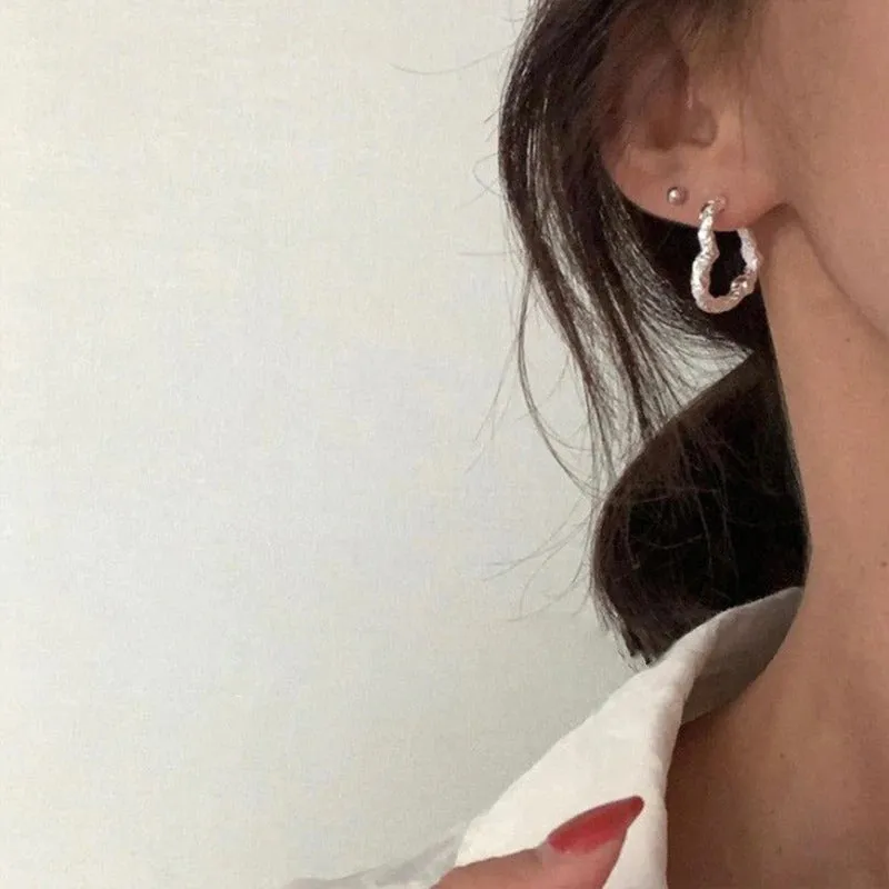 Trendy Jewelry Foil-Inspired Heart-Shaped Hoop Earrings