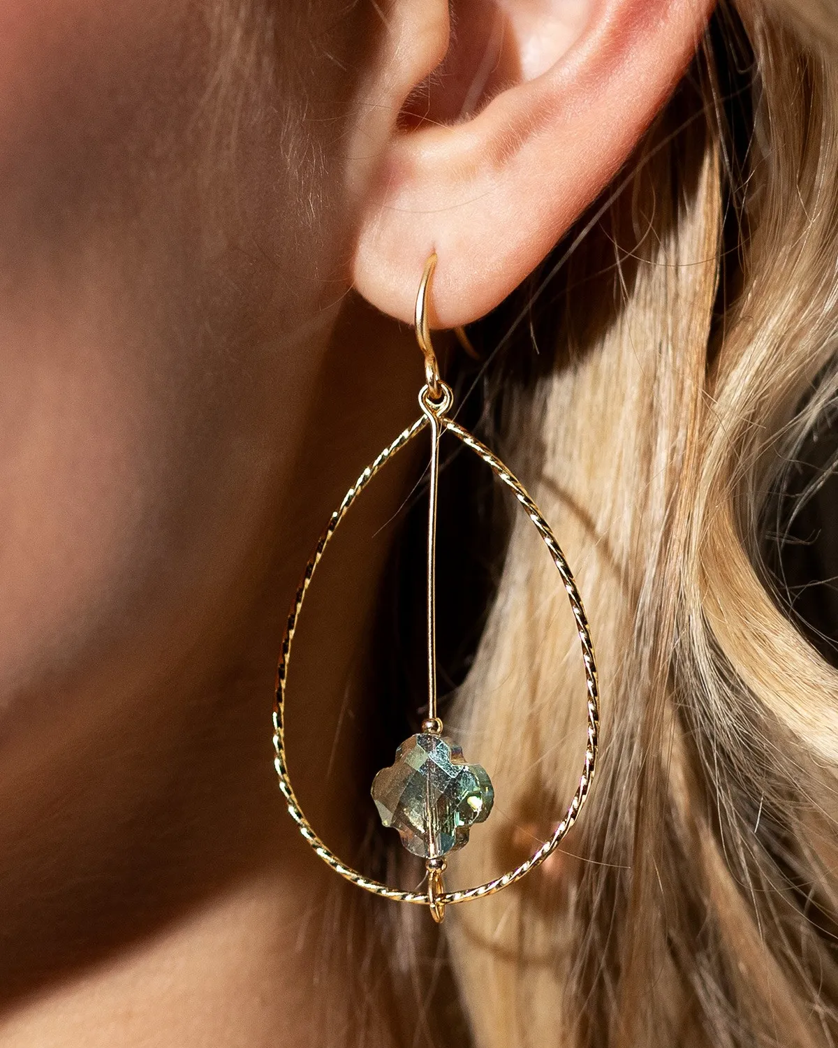 Urbanista Thin Wire Earrings with Bead Accents (More colors available) - Wt4ew72091